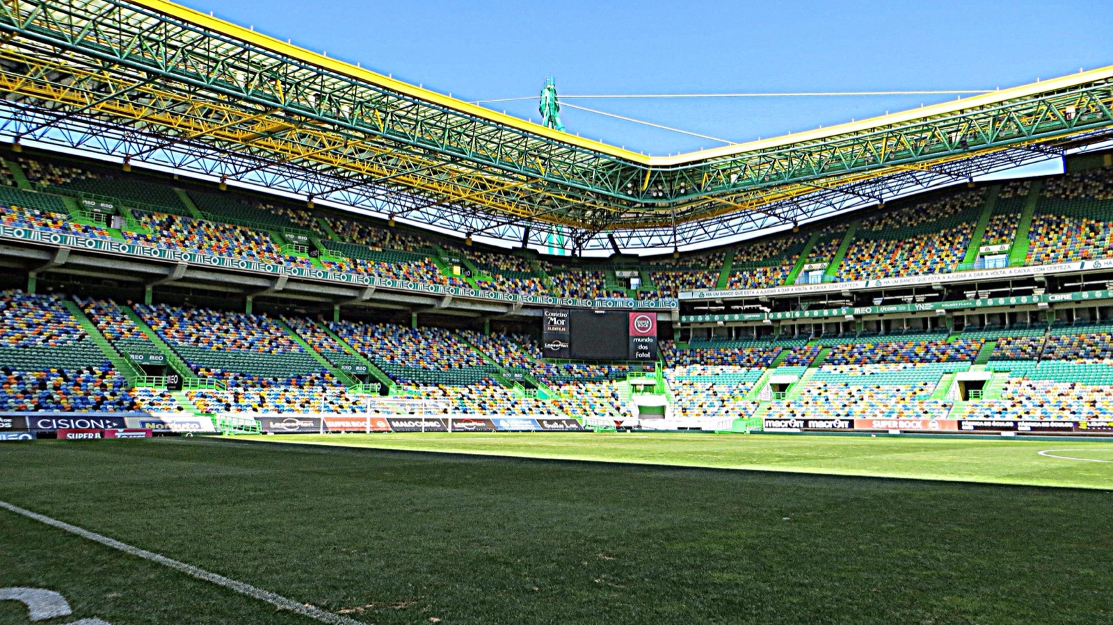 Sporting e FC Porto medem forças em Alvalade pelo comando da Primeira Liga